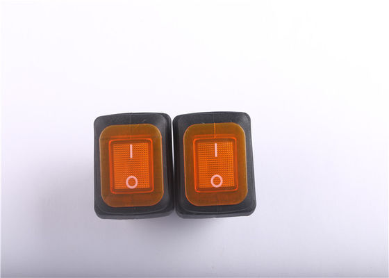 Pequeña prenda impermeable en del interruptor 12v